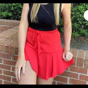 New With Tags 3X Bright Red Skort With Tie Detail